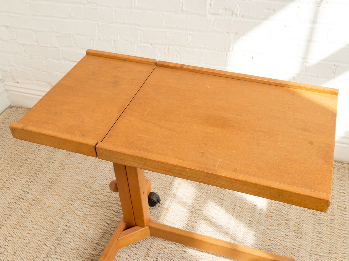 Vintage Wood Rolling C-Table
