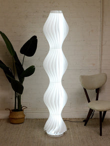 Vintage Sculptural White Wave Floor Lamp
