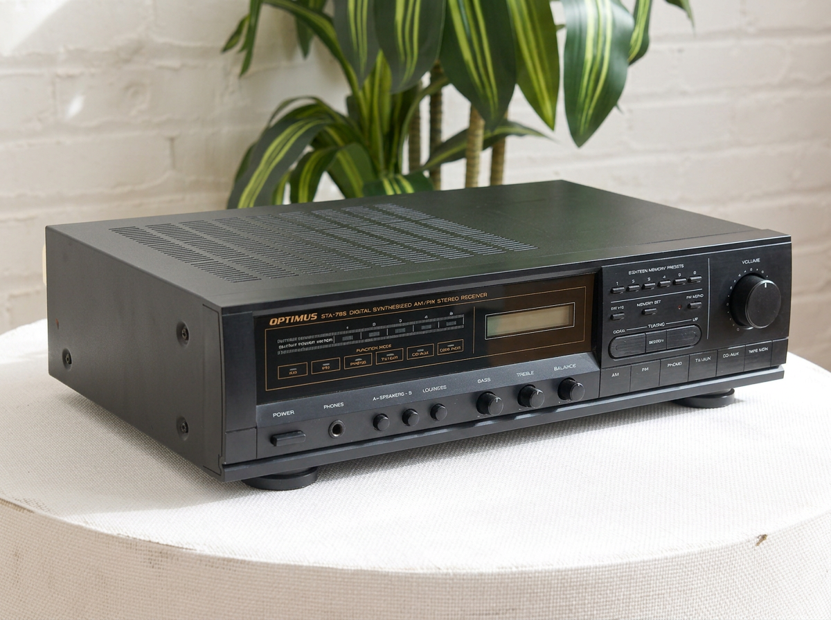 Vintage Optimus AM/FM Stereo Receiver