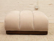 Margot Ottoman in Amici Sand