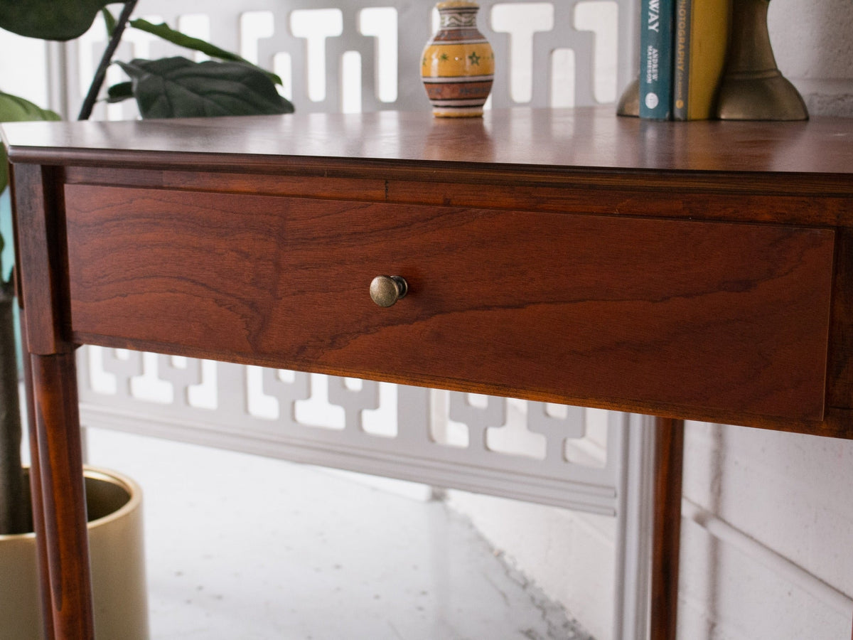 Margot Corner Desk w/ Drawer