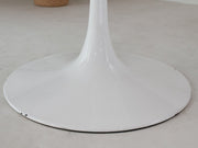 Oval 60” Daisy Dining Table