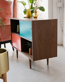 Aria Cabinet