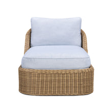 Axel Boucle Outdoor Lounge Chair