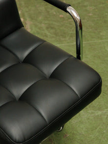 Black Square Tufted Office Chair