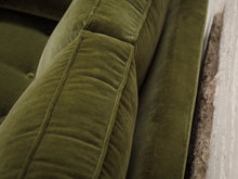 Natasha Loveseat