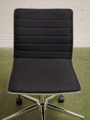 Armless Ribbed Swivel Office Chair in Black Upholstery