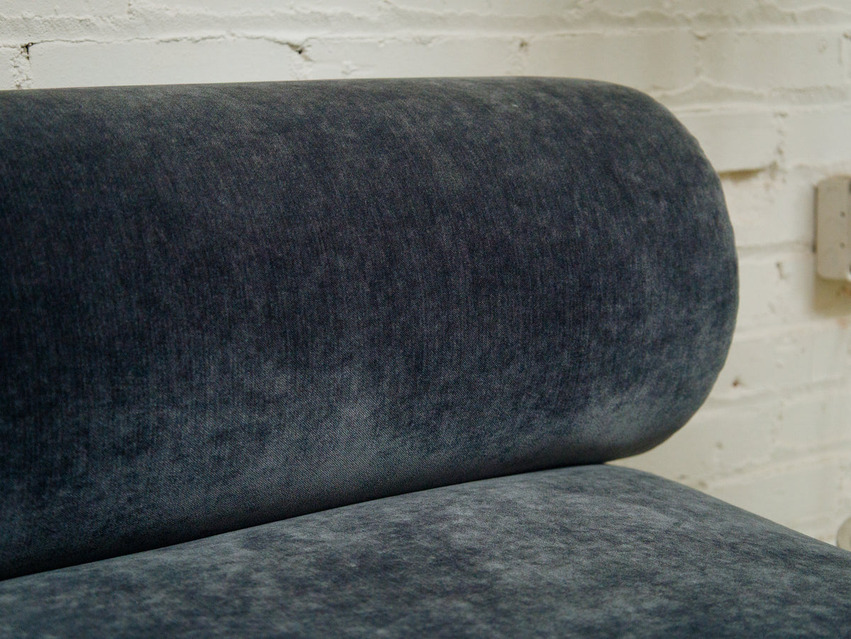 Single Emma Armless Lounger