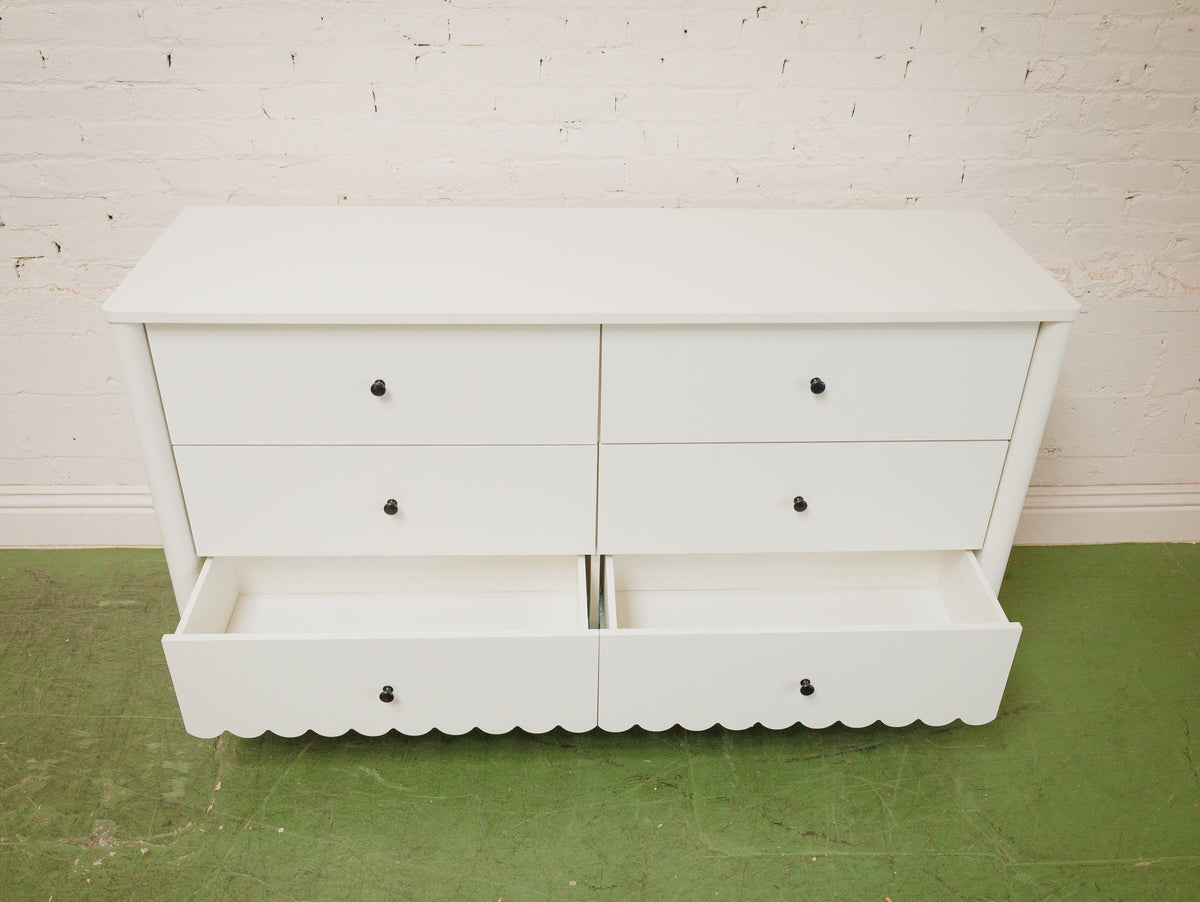 Dixieland Dresser in White