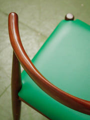 Scandi Dining Chair in Kelly Green