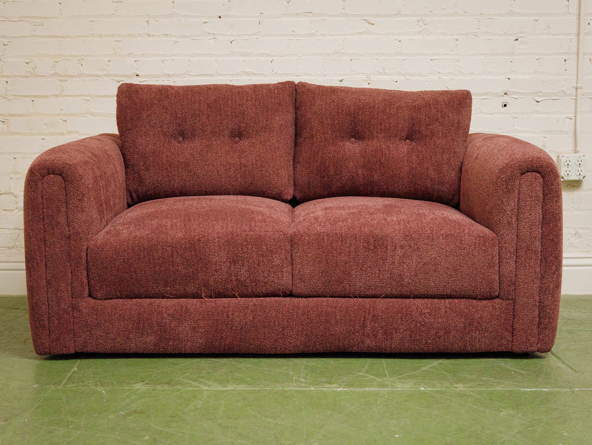 Harlow Loveseat in Fizzle Plum