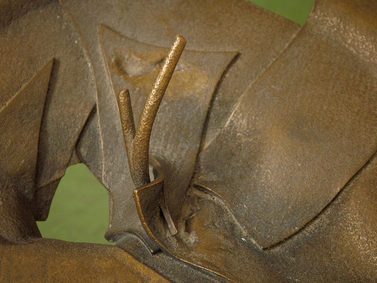Bronze metal Sculpture
