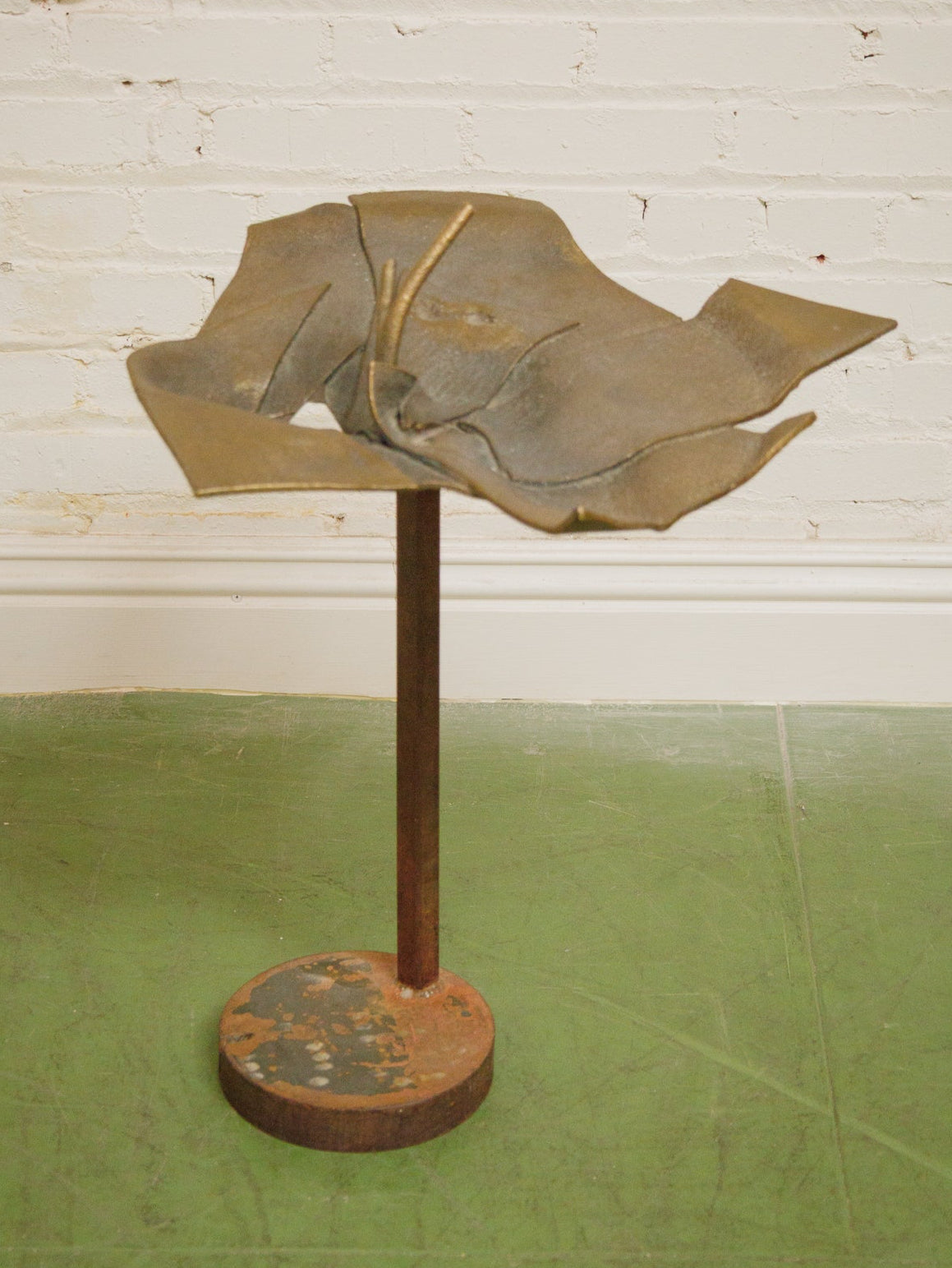 Bronze metal Sculpture