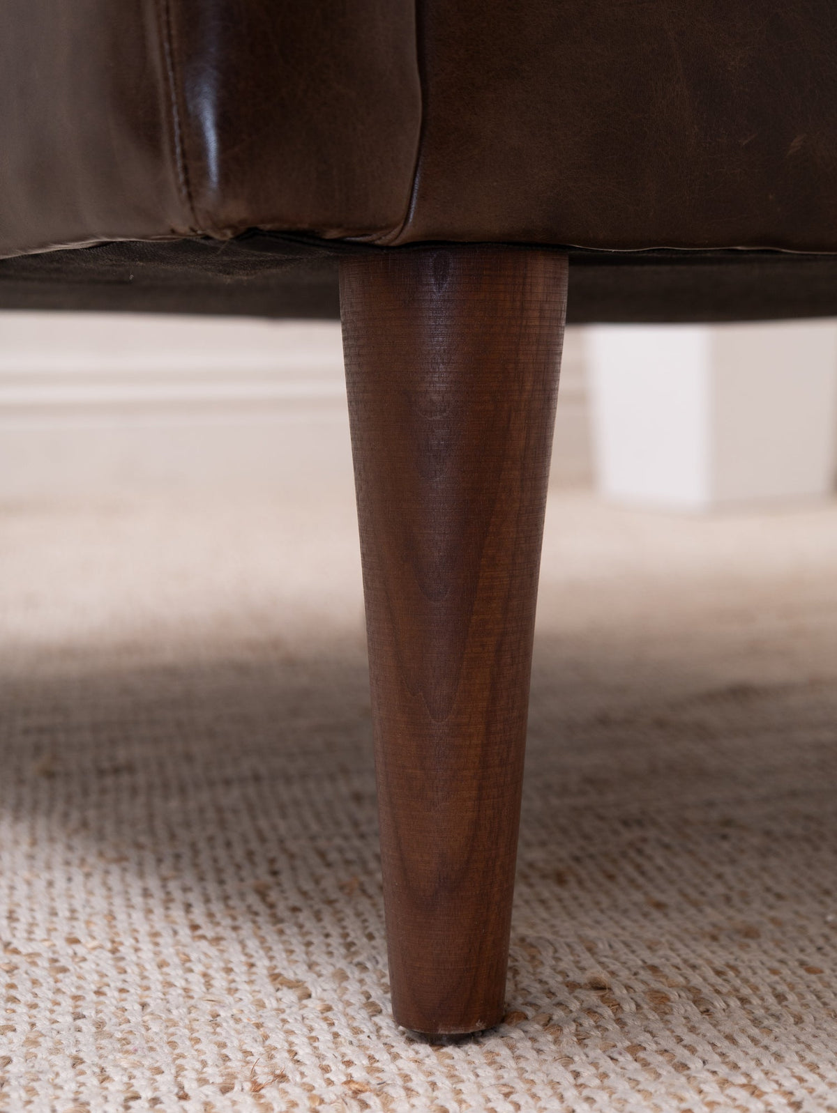 Roland Leather Lounge Chair