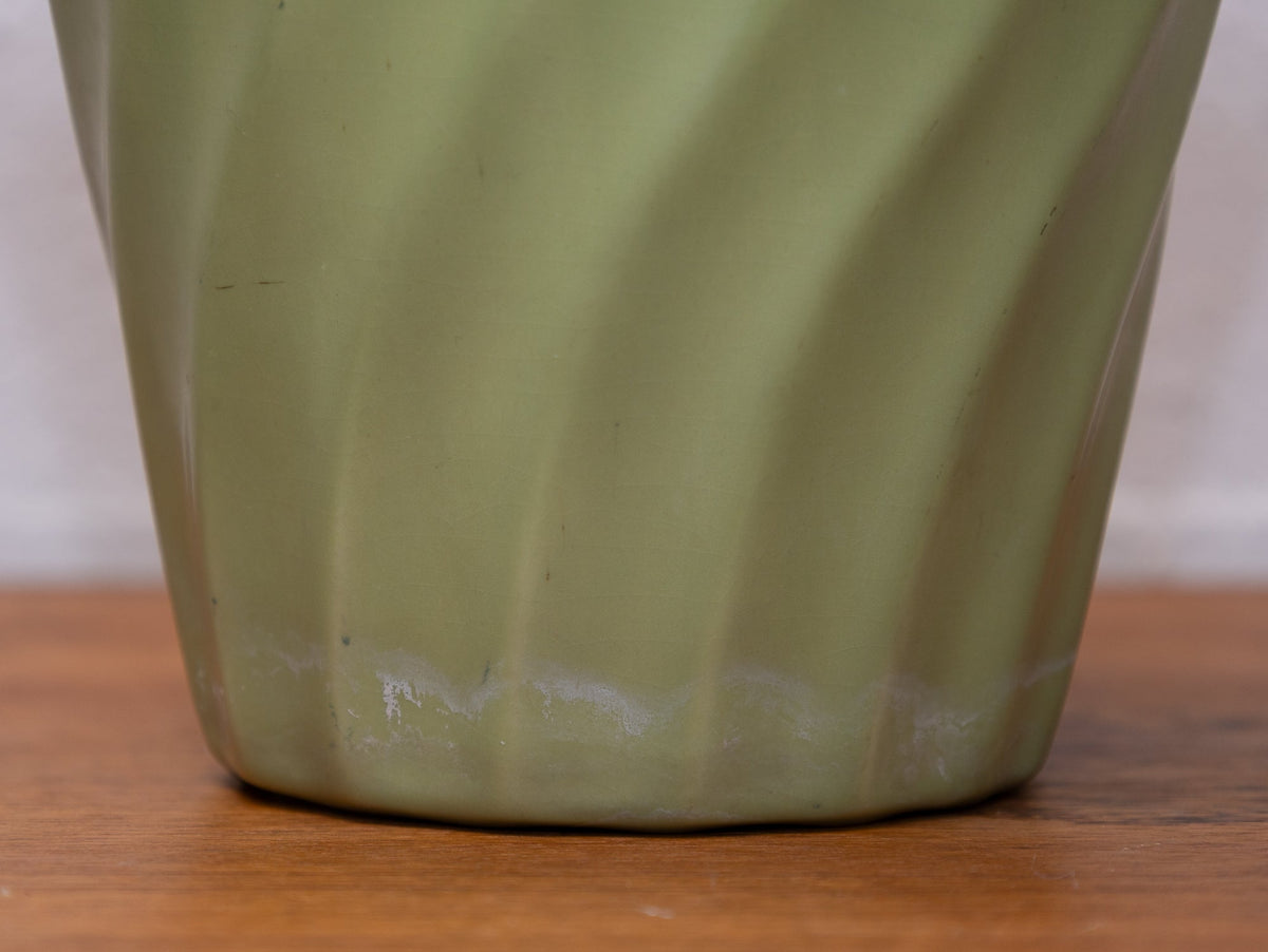 California Modern Vintage Green Planter