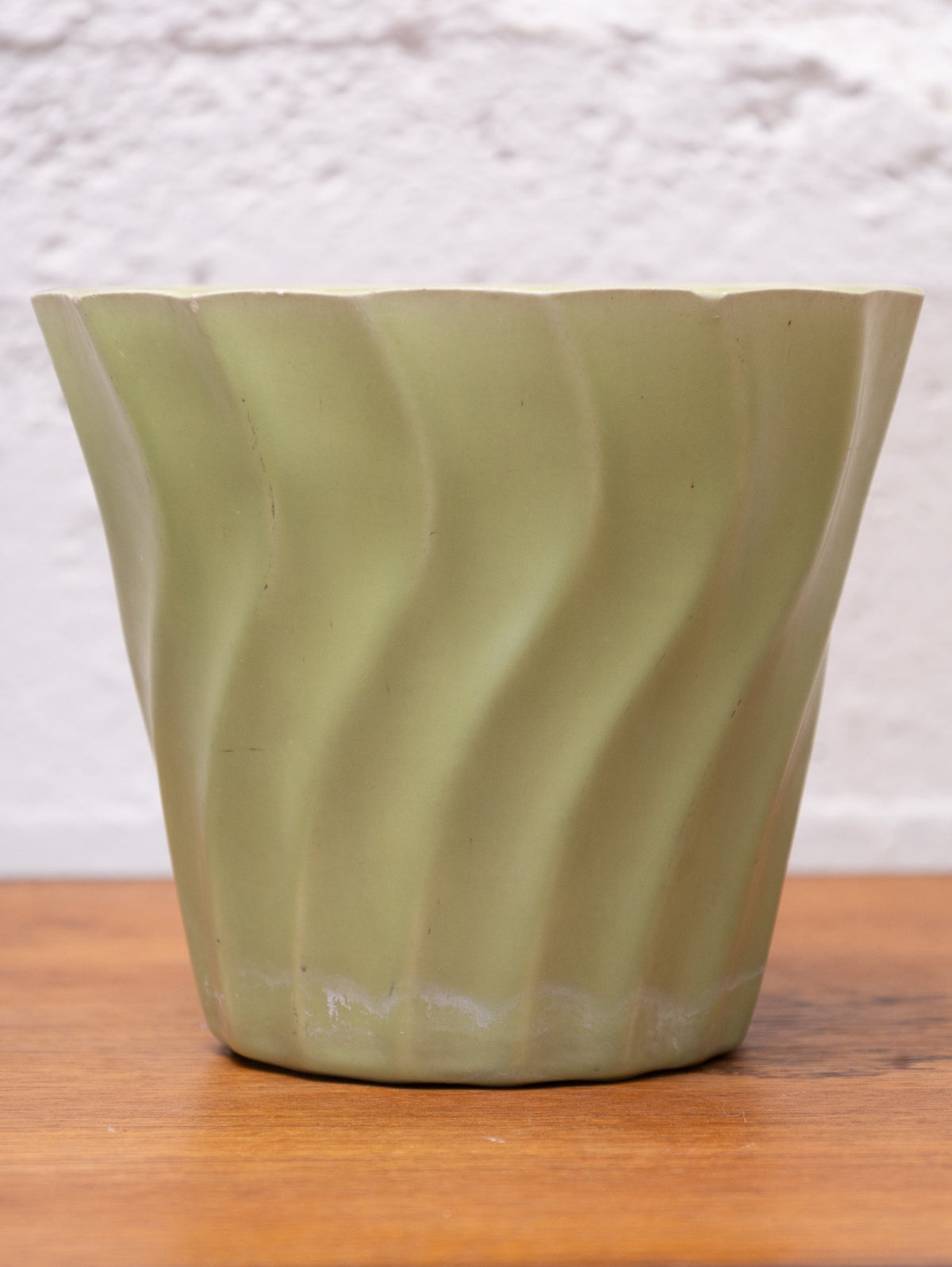 California Modern Vintage Green Planter